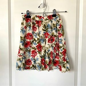 American Eagle Faux Wrap Style Cream Floral Skirt, Elastic Waist Band, Small